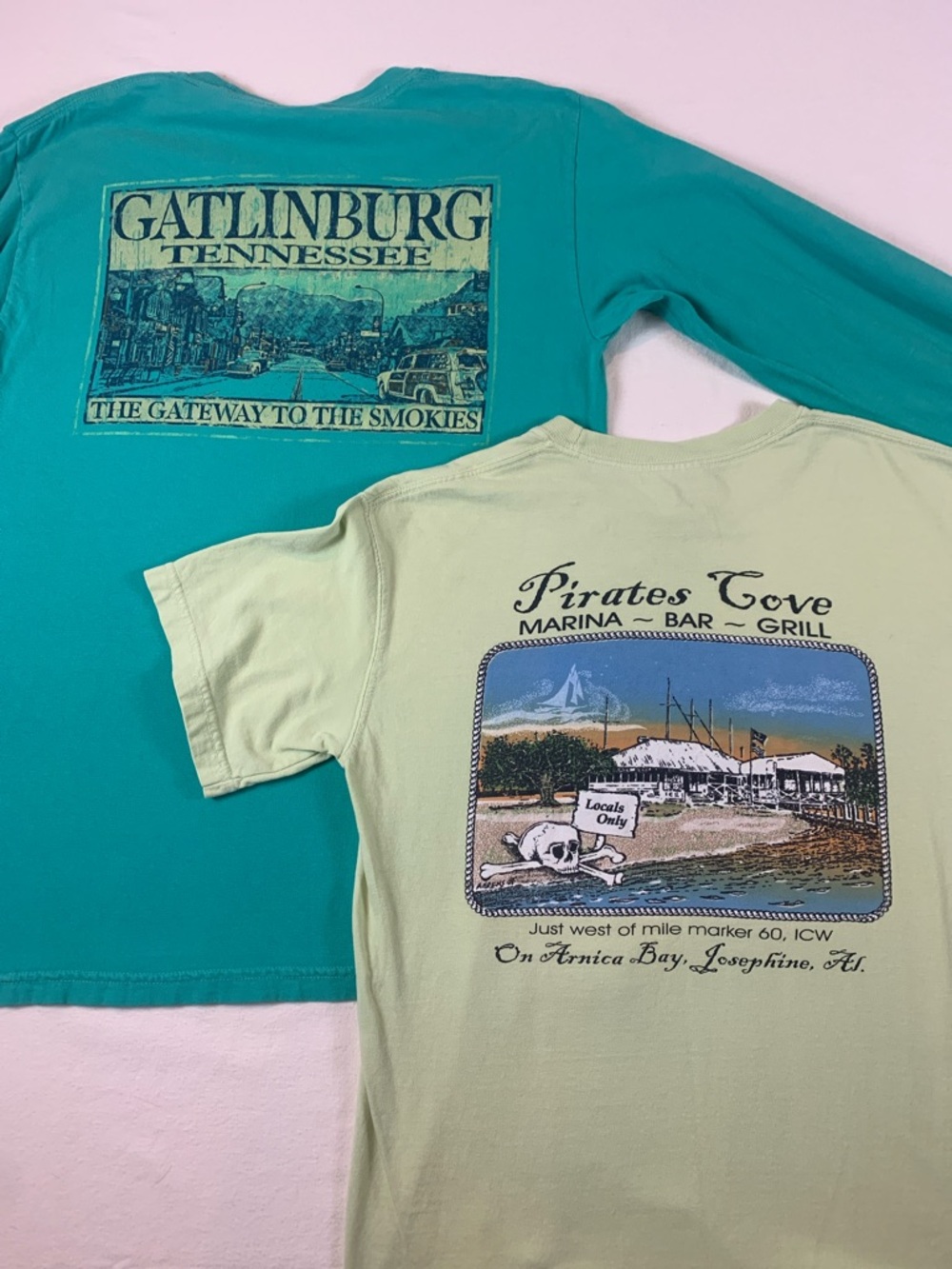 Comfort Colors Bundle (2) Tshirts Small 1 Short Slv Pirate Cove 1 Long Slv‎ GUC